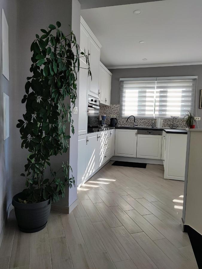 Luxury Apartment Pape Baska Voda Exterior photo
